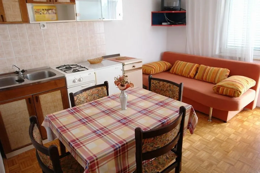 Beautiful Apartment In Crikvenica With Kitchen